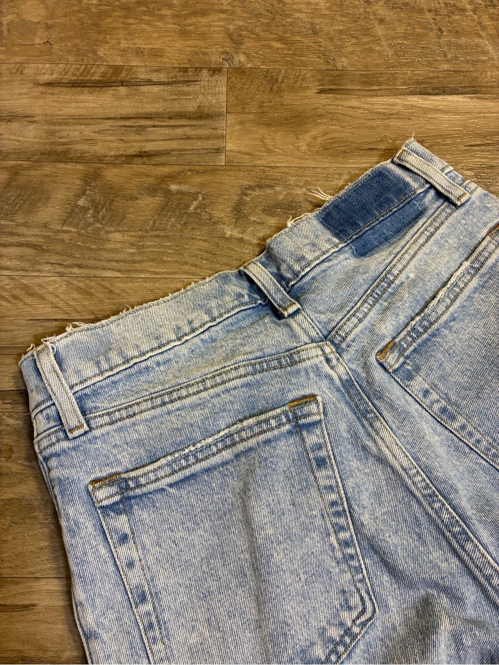 Abercrombie & Fitch The 90s Straight Ultra High Rise Jeans - Picture 3 of 10